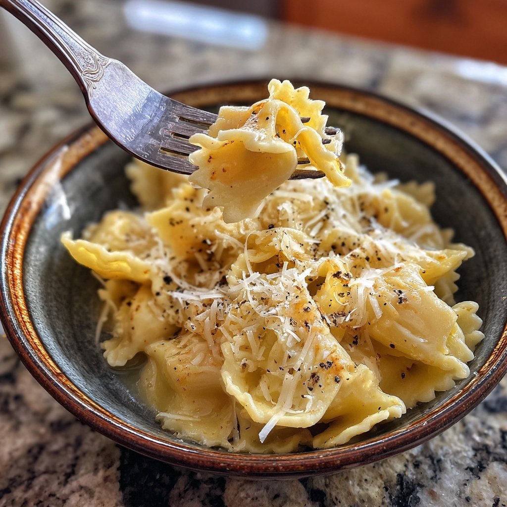 Romantische Pasta mit Sahnesauce und Parmesan